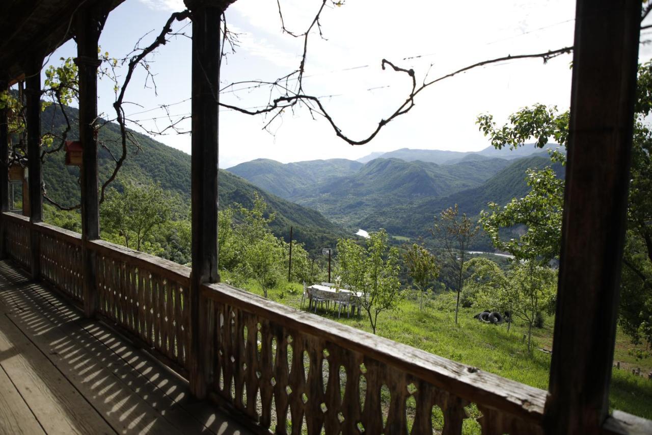 Gentry House Hotel Амбролаури Екстериор снимка